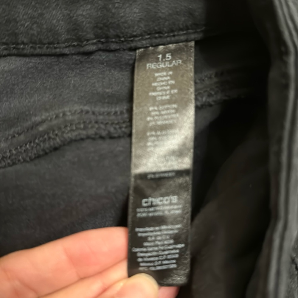 Chicos black jeggings (size 1.5) - Picture 4 of 5